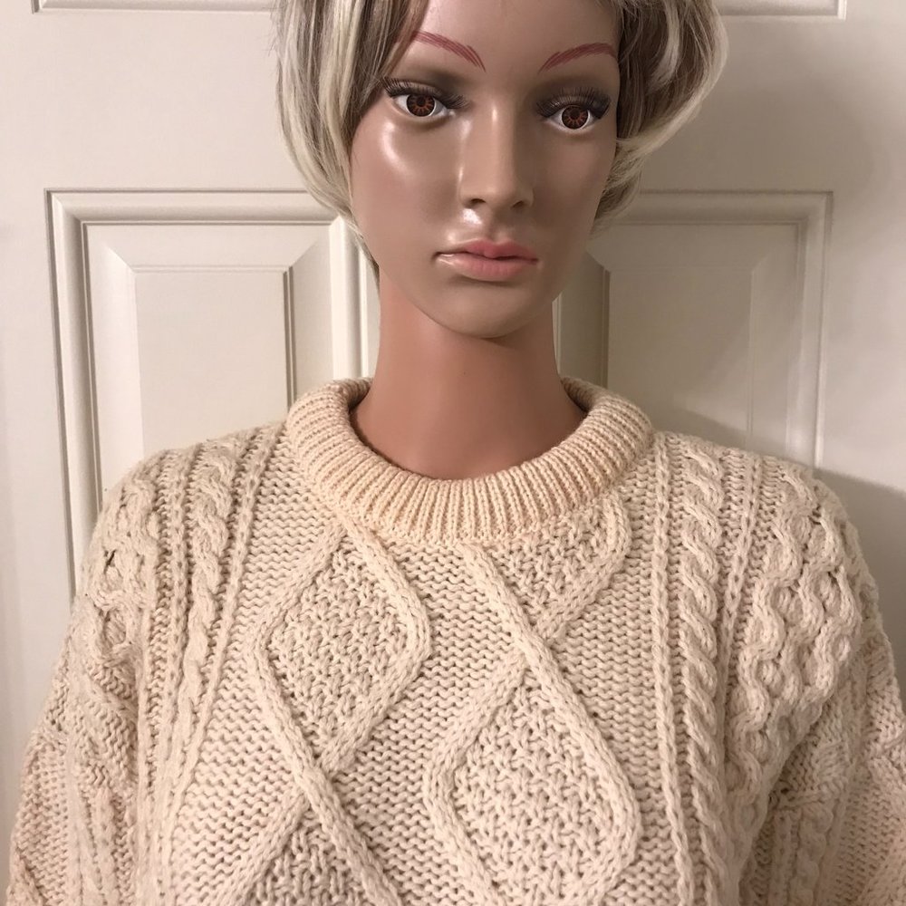 Blarney Castle Designs Size Medium in beige